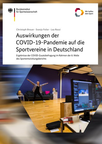 Das Bild zeigt das Cover der Publikation "Auswirkungen der Covid-19-Pandemie auf die Sportvereine in Deutschland". Neben dem Titel ist das Logo des BISp sowie ein Foto abgebildet. Auf dem Foto zeigt eine Trainerin Übungen vor einem Bildschirm.